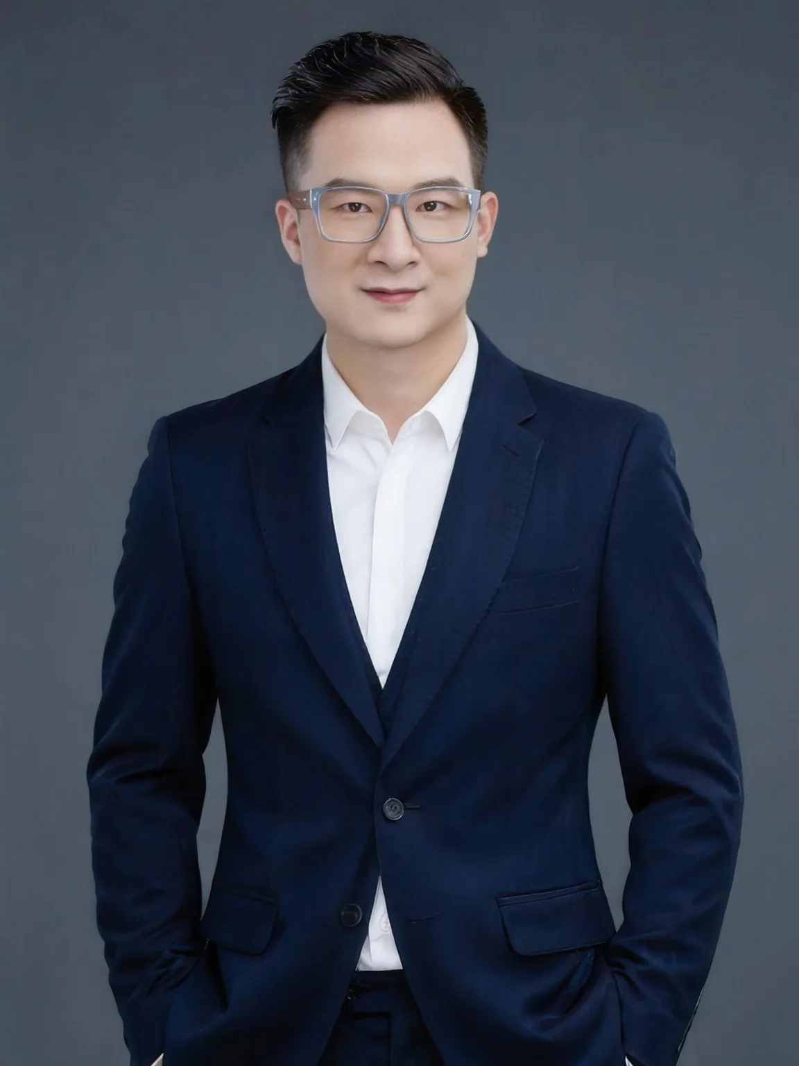 李工